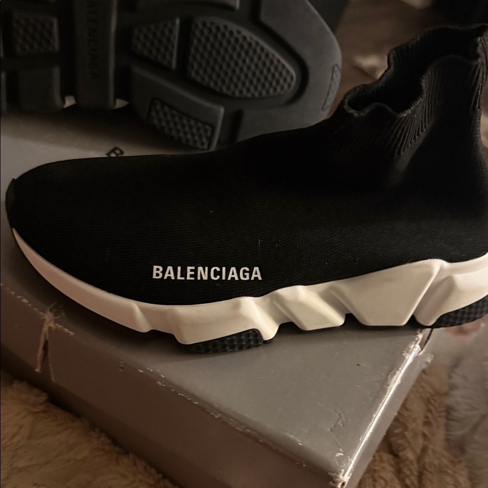 Balenciaga Black and White Sock Sneakers - Picture 3 of 4